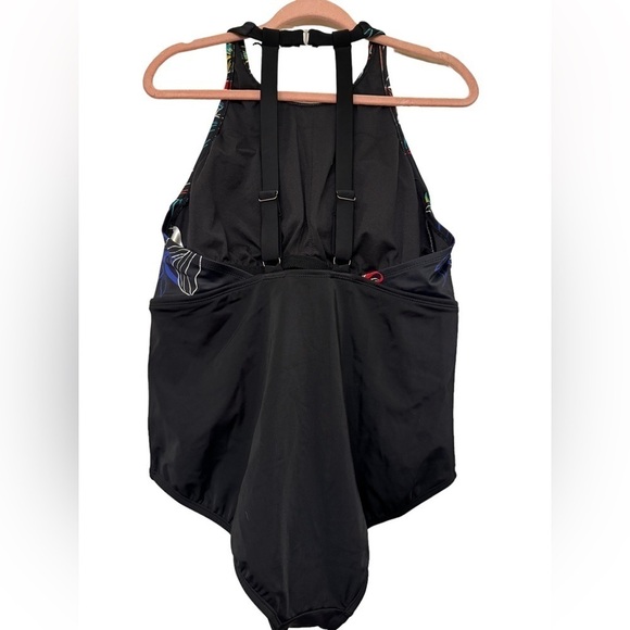 Eco Beach Floral Highneck Swimsuit size 1X - Picture 5 of 8